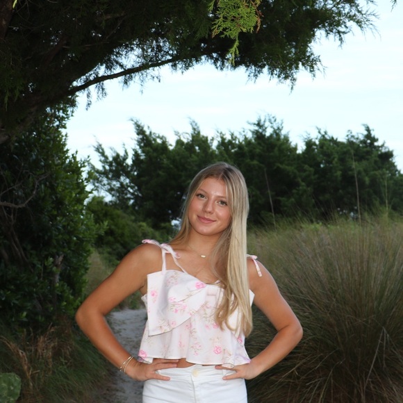 ainsley_heath